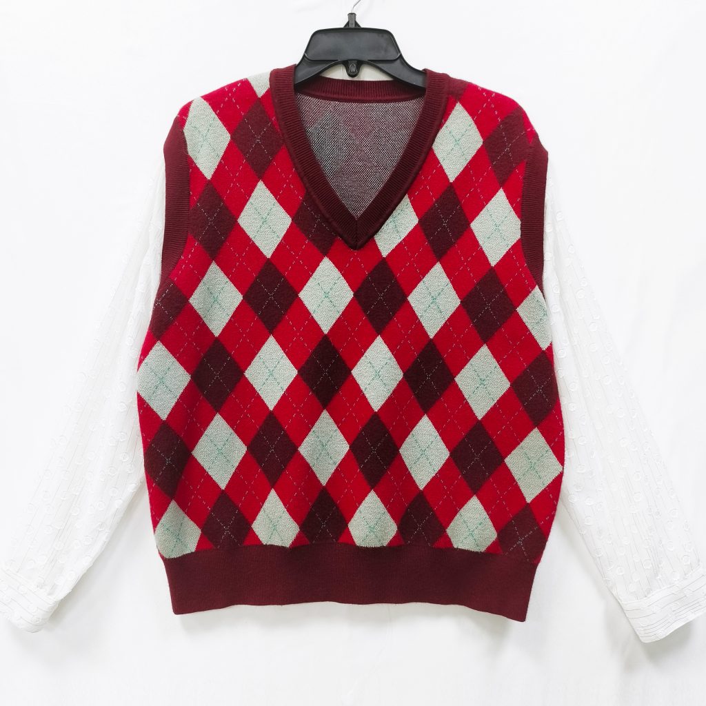 Women's patchwork sleeve sweater
